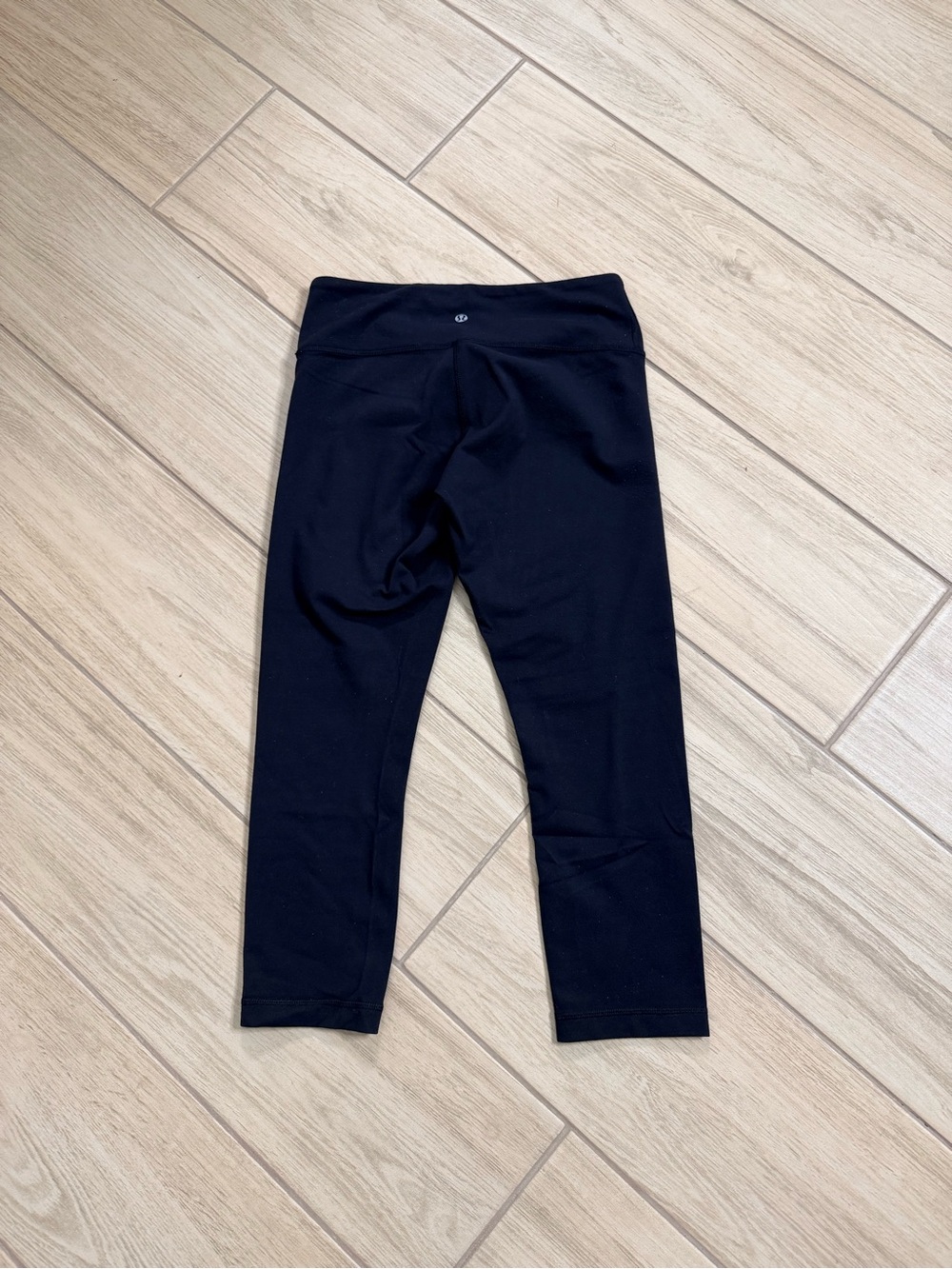 Lululemon Wunder Under Crop 21 High Rise Black Leggings Size 6 Womens - Picture 3 of 3